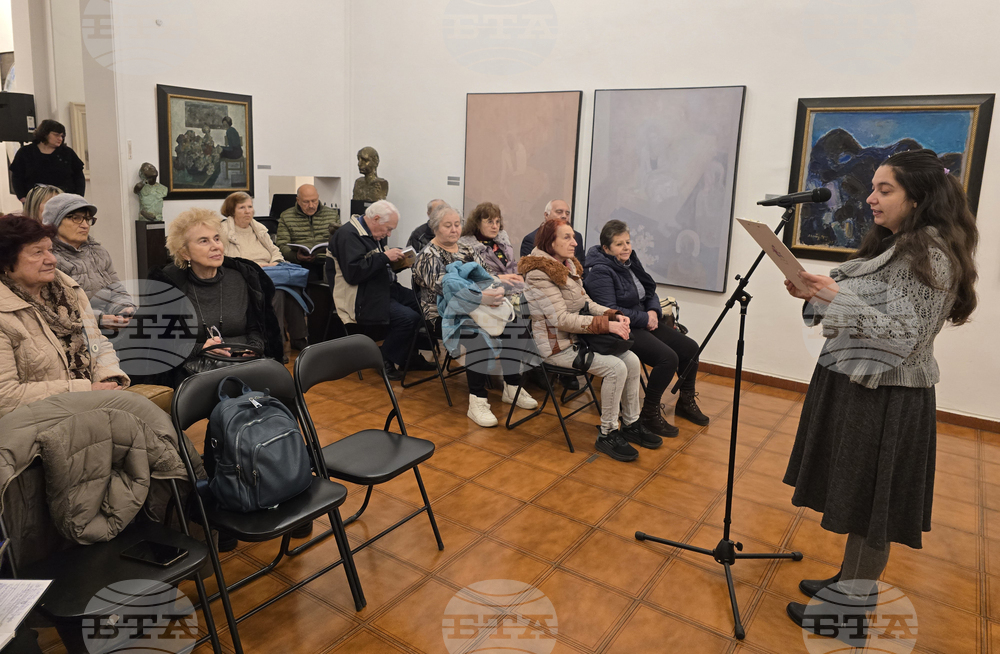 Плевен - писатели - Коледа