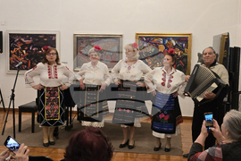 Плевен - писатели - Коледа