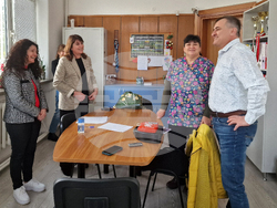 Разграад - ветеринрни лекари - дарение