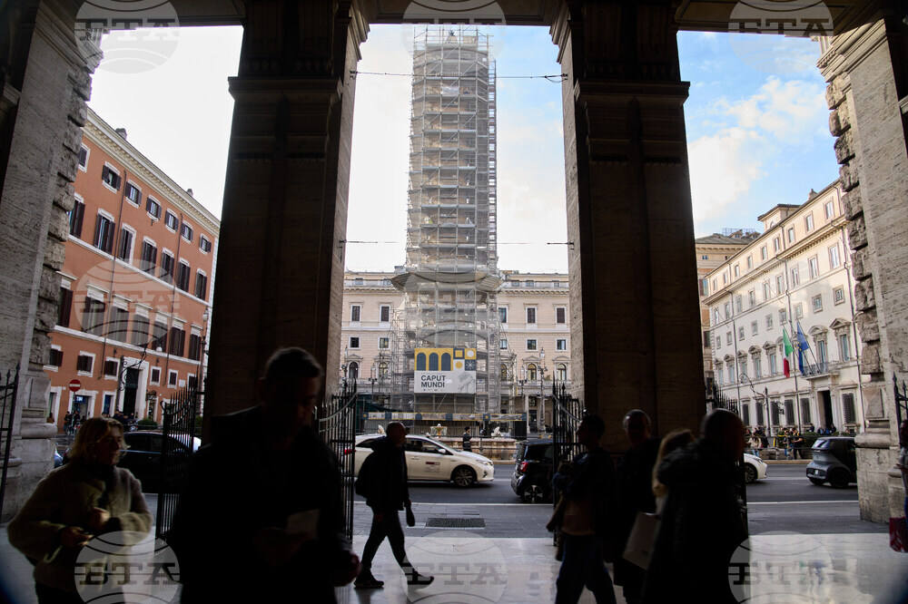 Italy Column Restauration