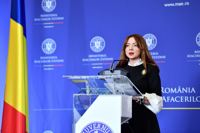 Аджерпрес: Министерството на външните работи официално стартира приложението „Travel Informed“