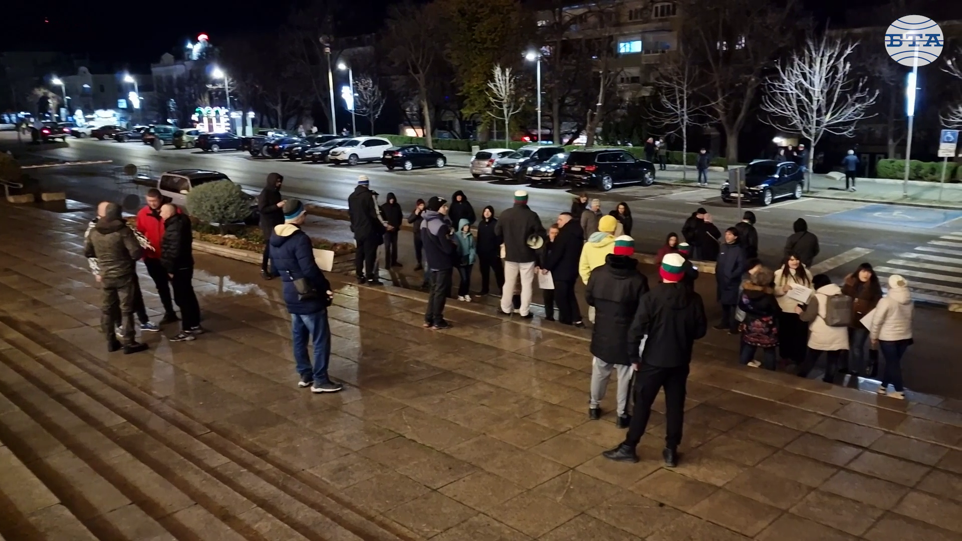 Граждани се събраха на протест срещу еврото в Шумен