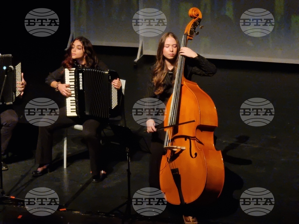 Бургас - коледен концерт НУМСИ „Проф. Панчо Владигеров“