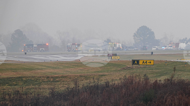 Частен самолет се разби на летище в щата Северна Каролина; съобщава се за загинали