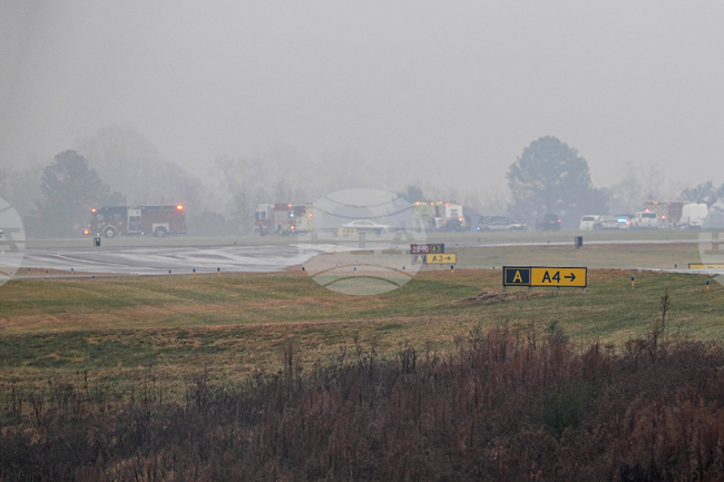 Частен самолет се разби на летище в щата Северна Каролина; съобщава се за загинали