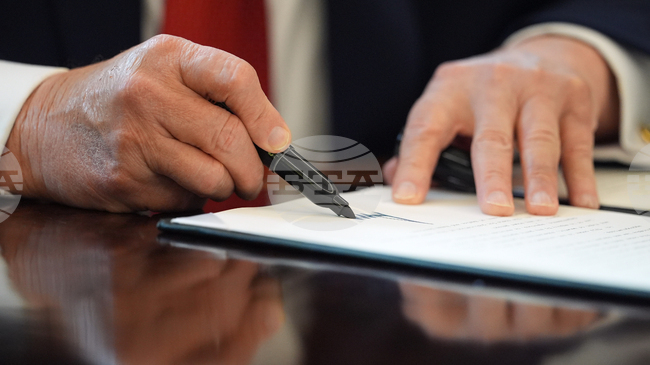 Ройтерс: Администрацията на Тръмп връща във Вашингтон близо 30 посланици и други висши дипломати