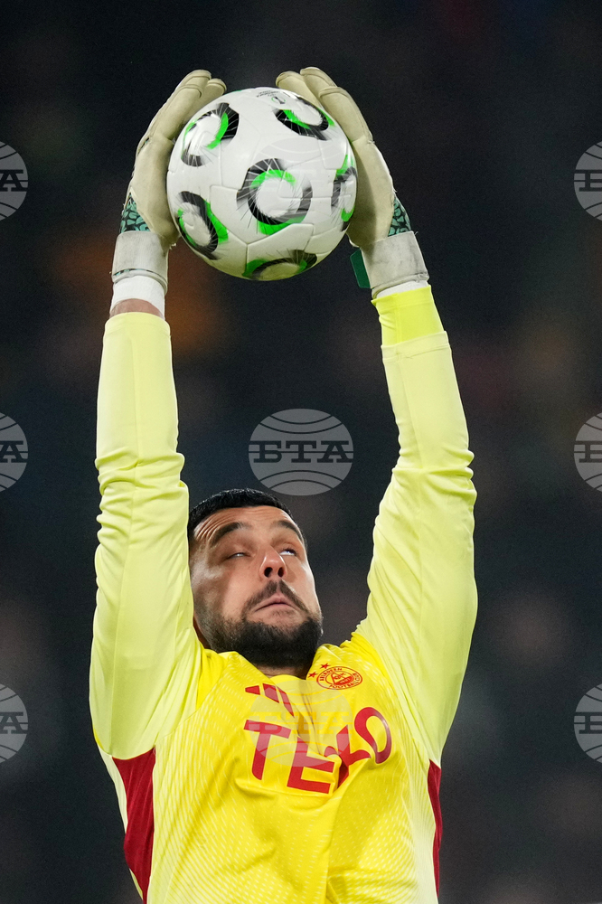 Абърдийн и Димитър Митов отстъпиха срещу лидера в шотландското първенство Хартс