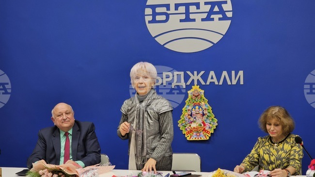 Лияна Фероли представи в Кърджали най-новата си книга „A’MORE”