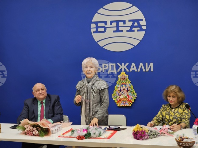 Лияна Фероли представи в Кърджали най-новата си книга „A’MORE”