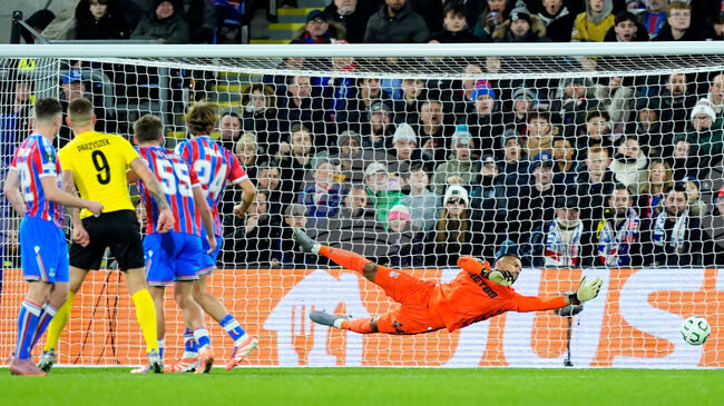 Драматична развръзка прати АЕК Атина в топ 3 на Лига на конференциите, Кристъл Палас ще играе плейоф