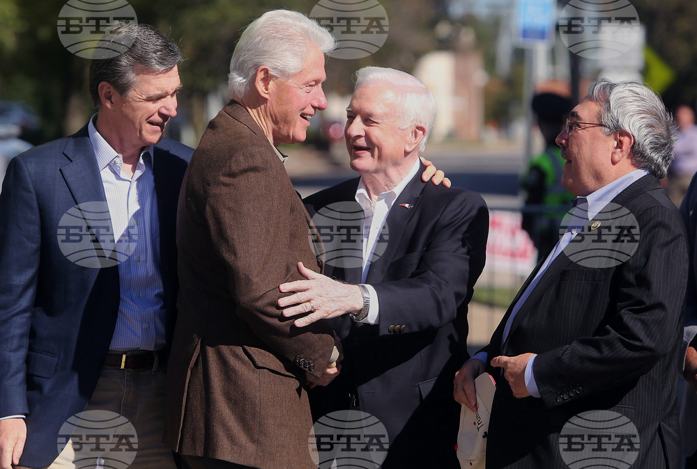 Obit North Carolina Jim Hunt