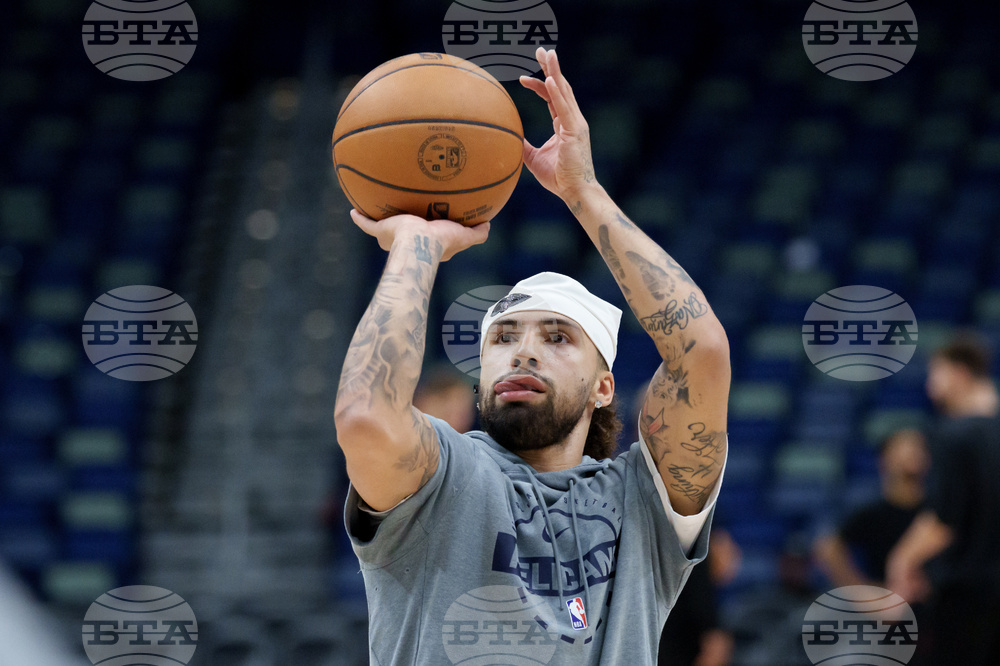 Rockets Pelicans Basketball