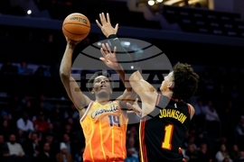 Hawks Hornets Basketball