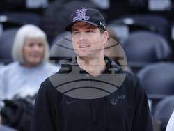 Lakers Jazz Basketball