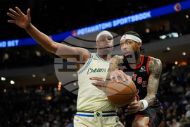 Raptors Bucks Basketball