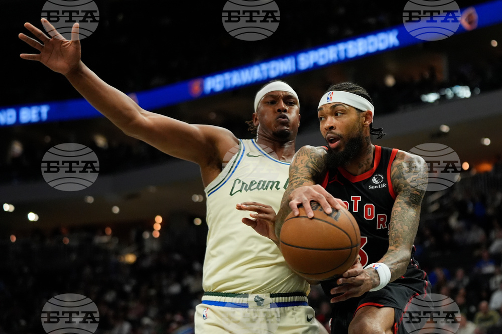 Raptors Bucks Basketball