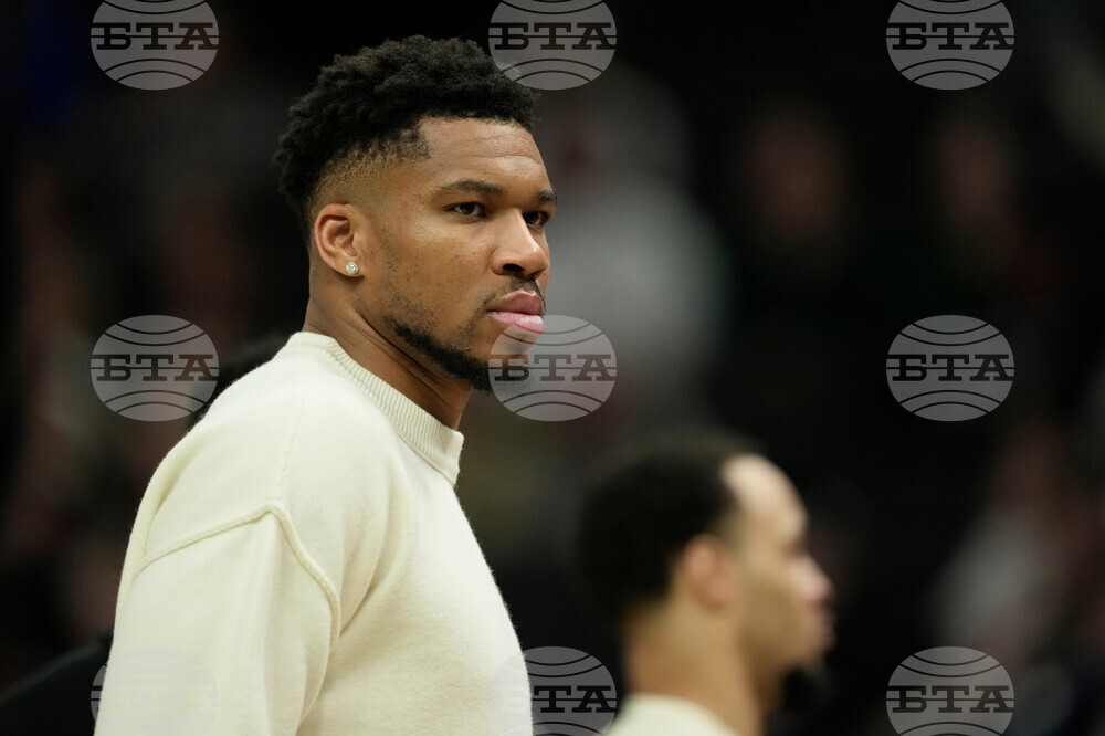 Raptors Bucks Basketball