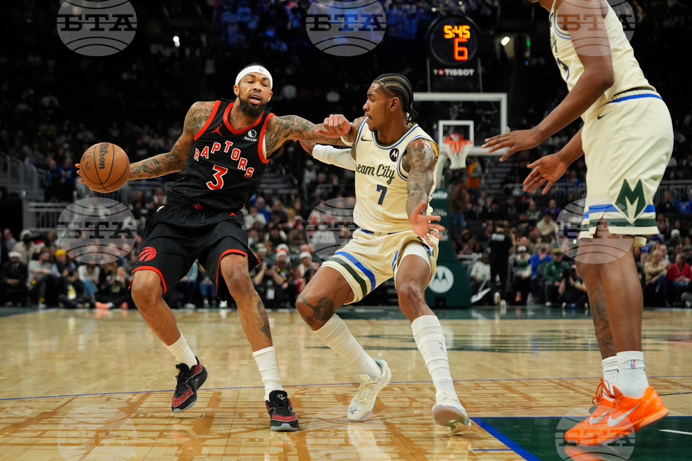 Raptors Bucks Basketball
