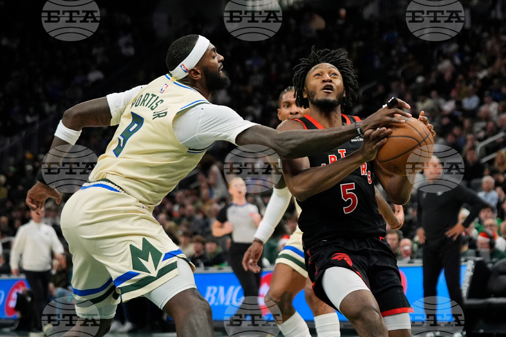 Raptors Bucks Basketball