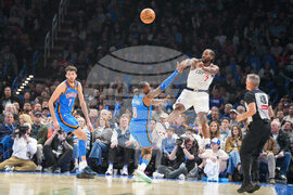 Clippers Thunder Basketball