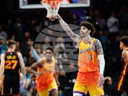 Hawks Hornets Basketball