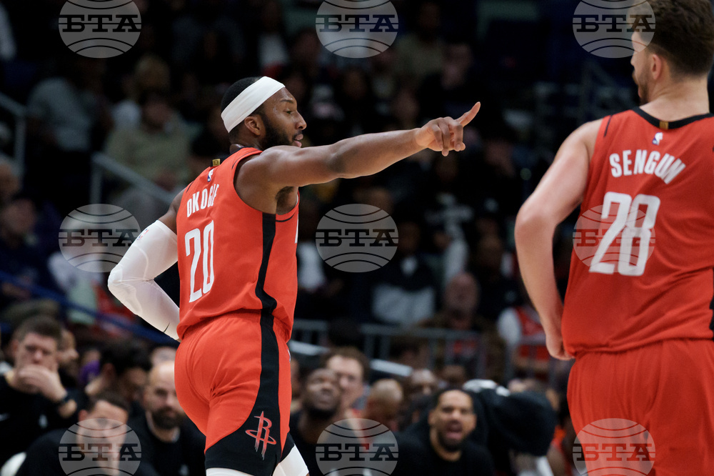 Rockets Pelicans Basketball