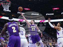 Lakers Jazz Basketball