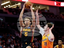 Hawks Hornets Basketball