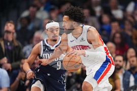 Pistons Mavericks Basketball