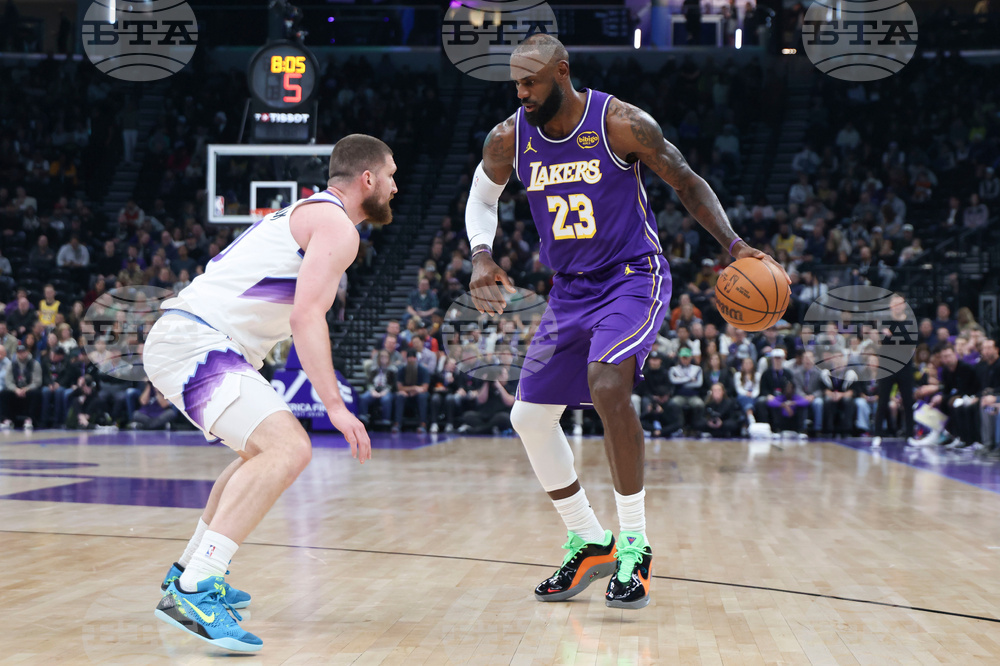 Lakers Jazz Basketball