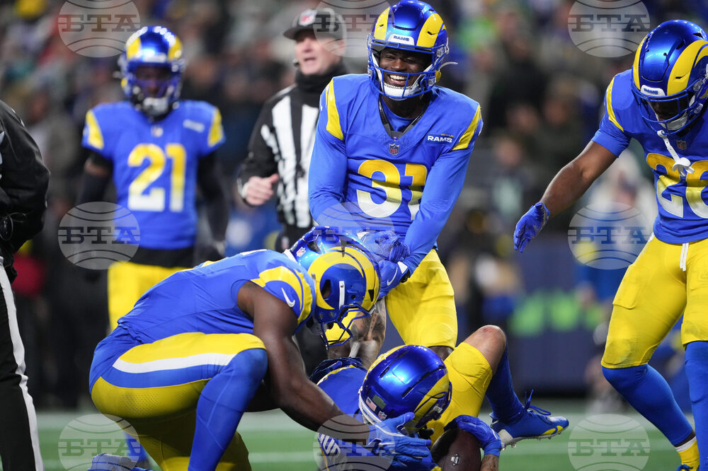 Rams Seahawks Football