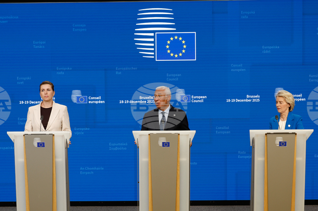 На срещата на върха на ЕС Европа демонстрира своя ангажимент към Украйна, но не еднозначно