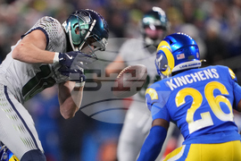 Rams Seahawks Football