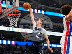 Pistons Mavericks Basketball