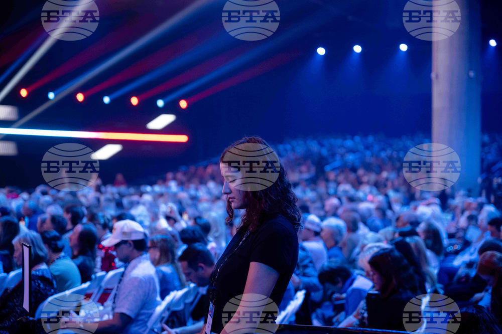 APTOPIX Arizona Turning Point Conference