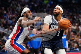 Pistons Mavericks Basketball