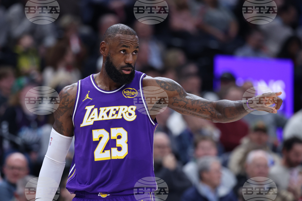 Lakers Jazz Basketball