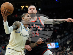 Raptors Bucks Basketball