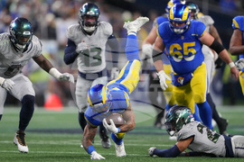 Rams Seahawks Football