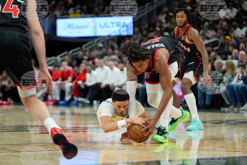 Raptors Bucks Basketball
