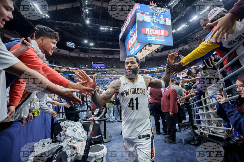 Rockets Pelicans Basketball