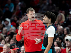 Kings Trail Blazers Basketball