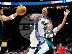 Kings Trail Blazers Basketball