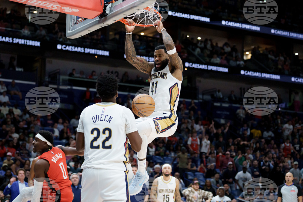 Rockets Pelicans Basketball