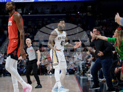 Rockets Pelicans Basketball