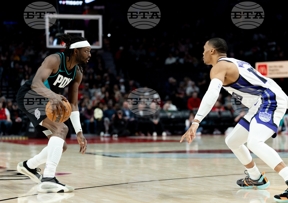 Kings Trail Blazers Basketball