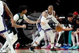 Kings Trail Blazers Basketball