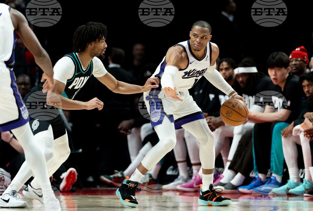 Kings Trail Blazers Basketball