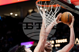 Kings Trail Blazers Basketball