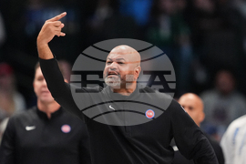 Pistons Mavericks Basketball